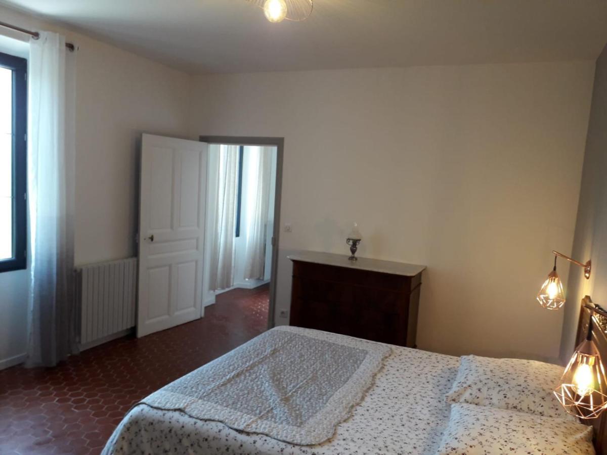 Maison Bourgues Lioux Bagian luar foto